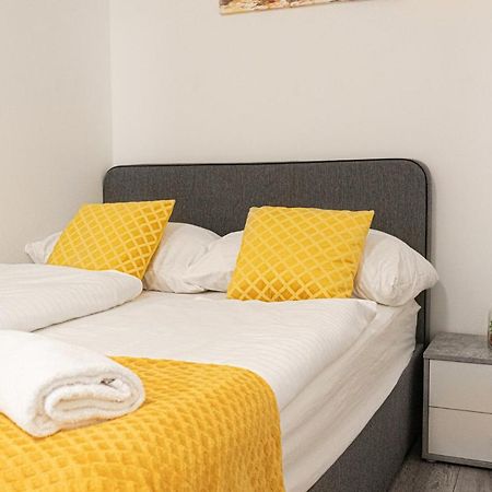 Pleasing Room Hauptbahnhof With Best Location Bécs Kültér fotó