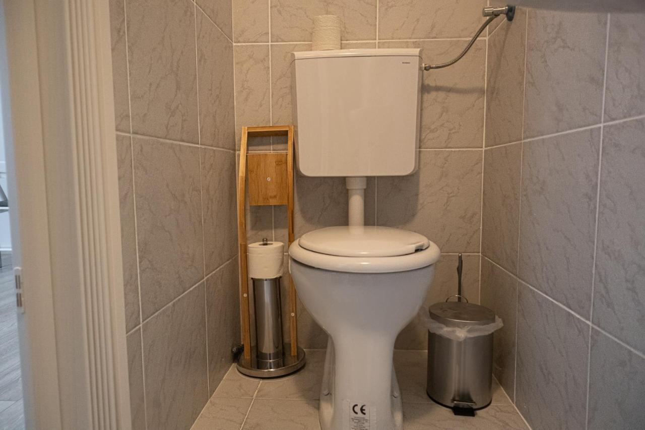 Pleasing Room Hauptbahnhof With Best Location Bécs Kültér fotó